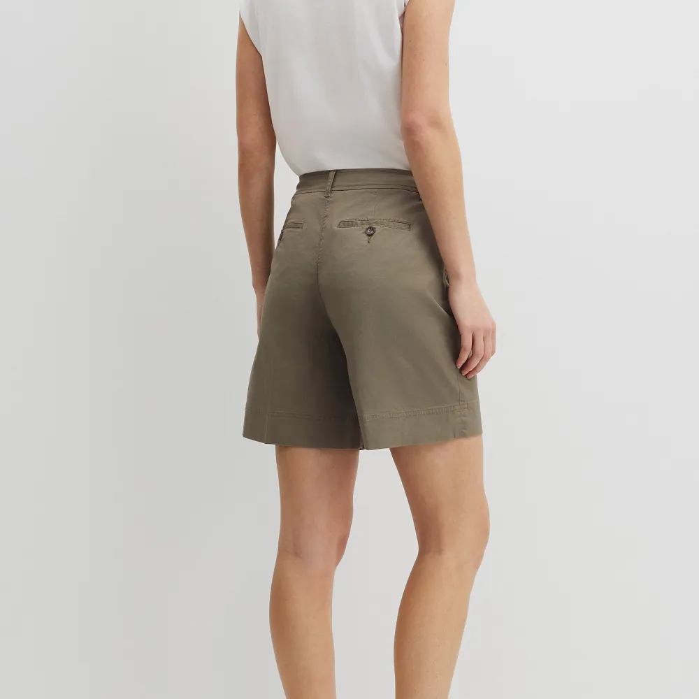 Women's Artful Classic Shorts