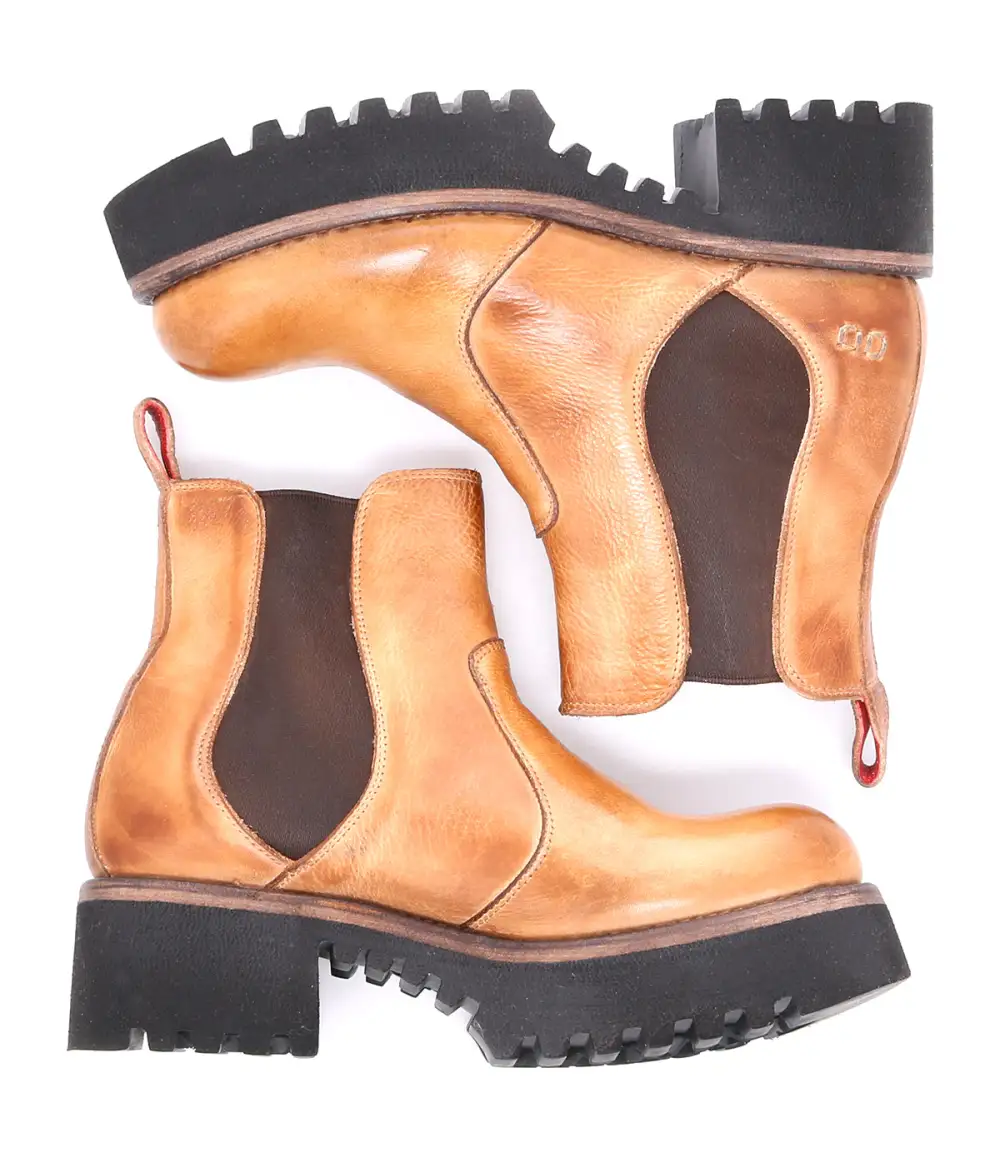 Platform Lightweight Streamlined Chelsea Boots