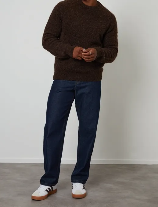 Rinse Wash Straight-Leg Jeans