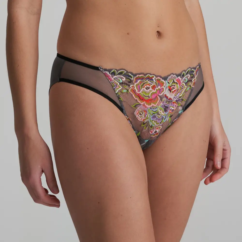 Women's Low Rise Floral Lace Bikini Panty