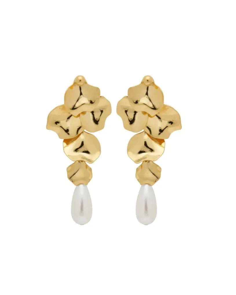 Sculpted Pearl Drop Earrings