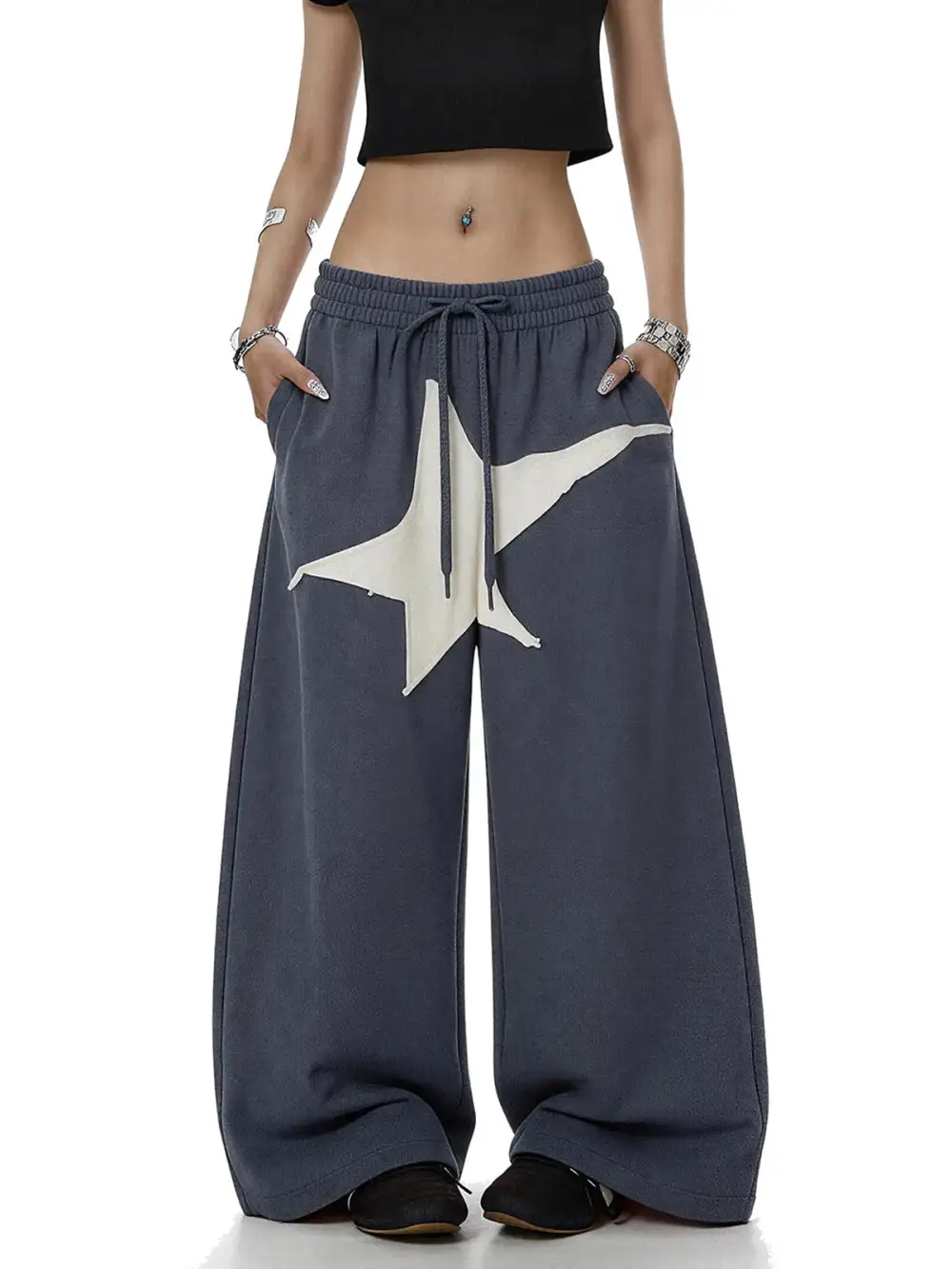 Wide-Leg Star-Graphic Jeans