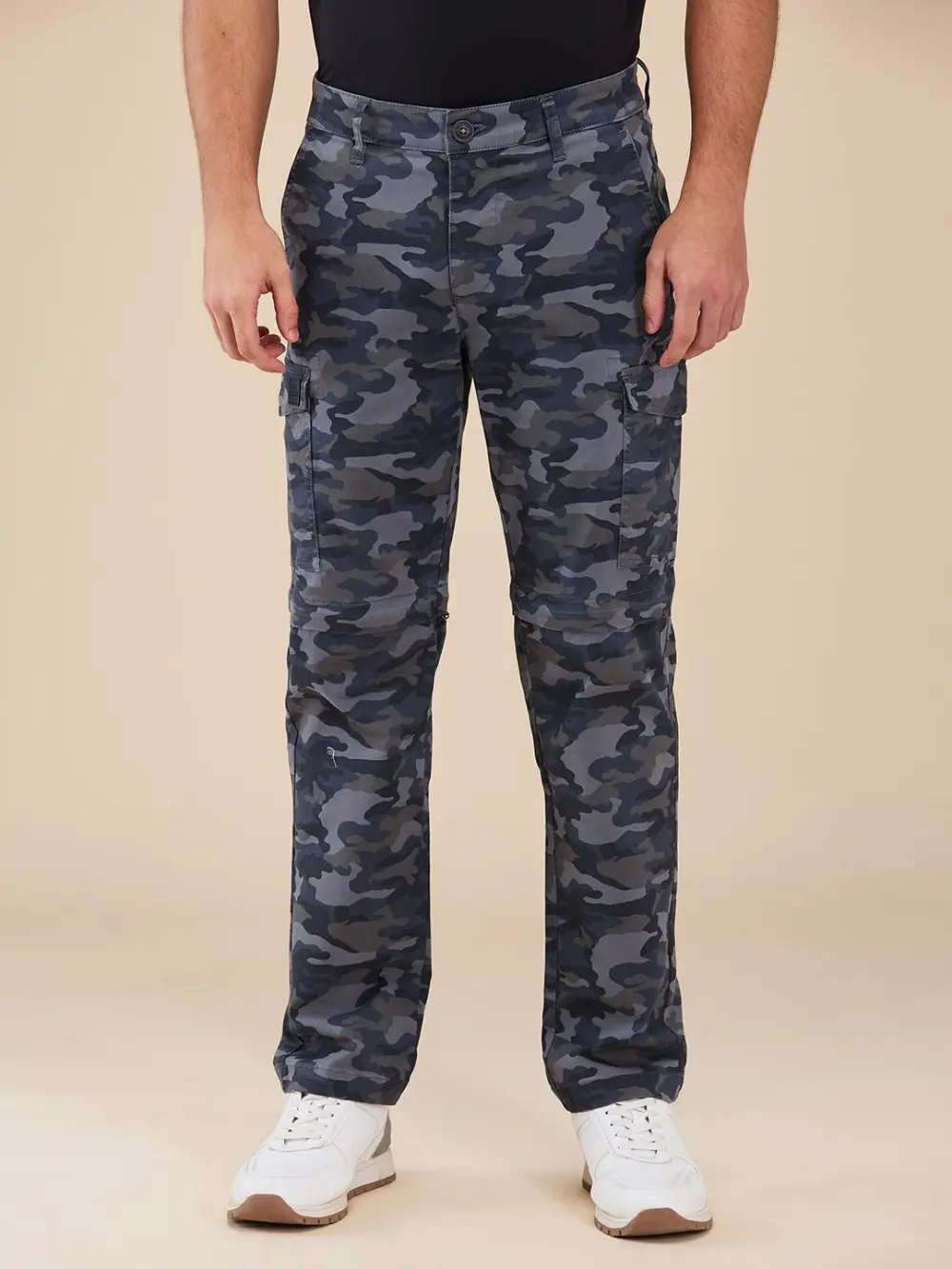 Classic Easy-Fit Mid-Rise Camouflage Cargo Trousers