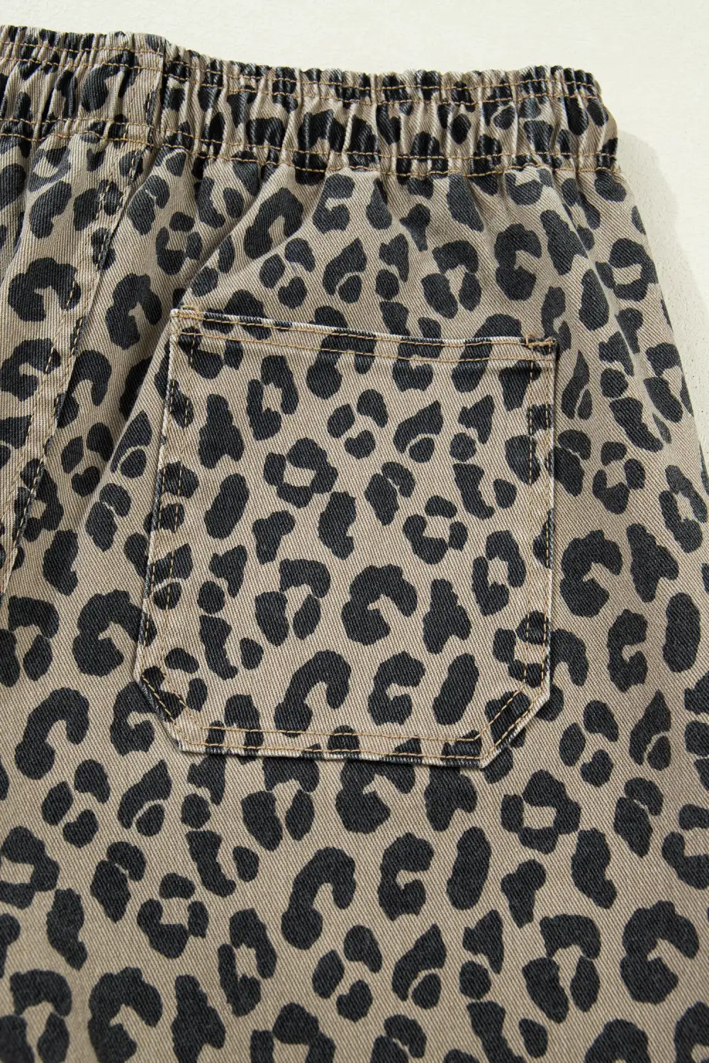Leopard Print Drawstring Elastic Waist Loose Denim Pants with Pockets