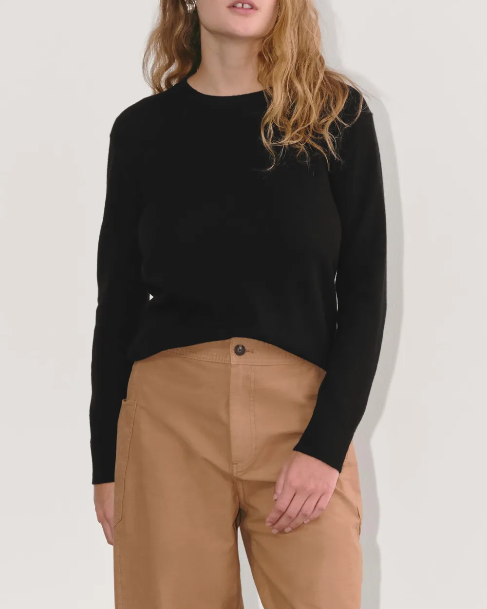 The Black Classic Crew in Cashmere