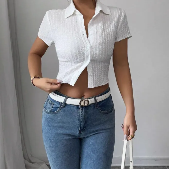 Relaxed Tailored Cropped Blouse