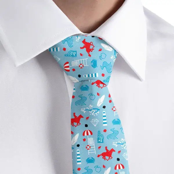 Refined Heritage Emblem Theme Necktie