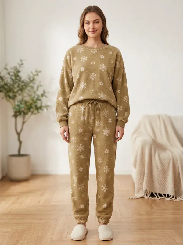Everyday Snowflake Fleece Detail Women's Fleece Lounge Set