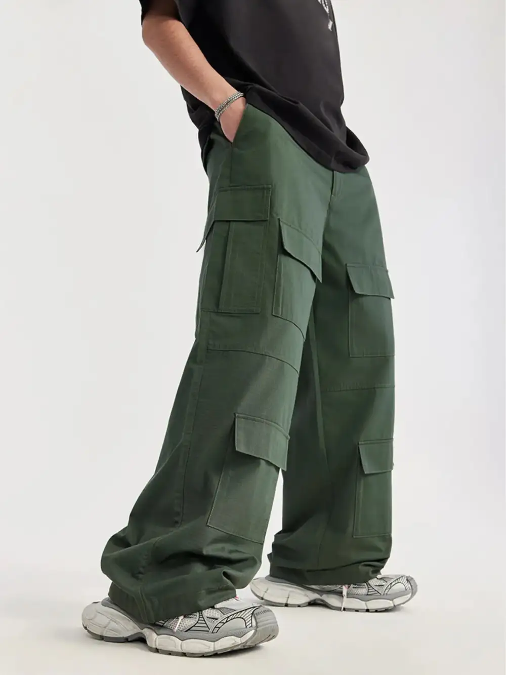 Everyday Loose Fit Cargo Pants