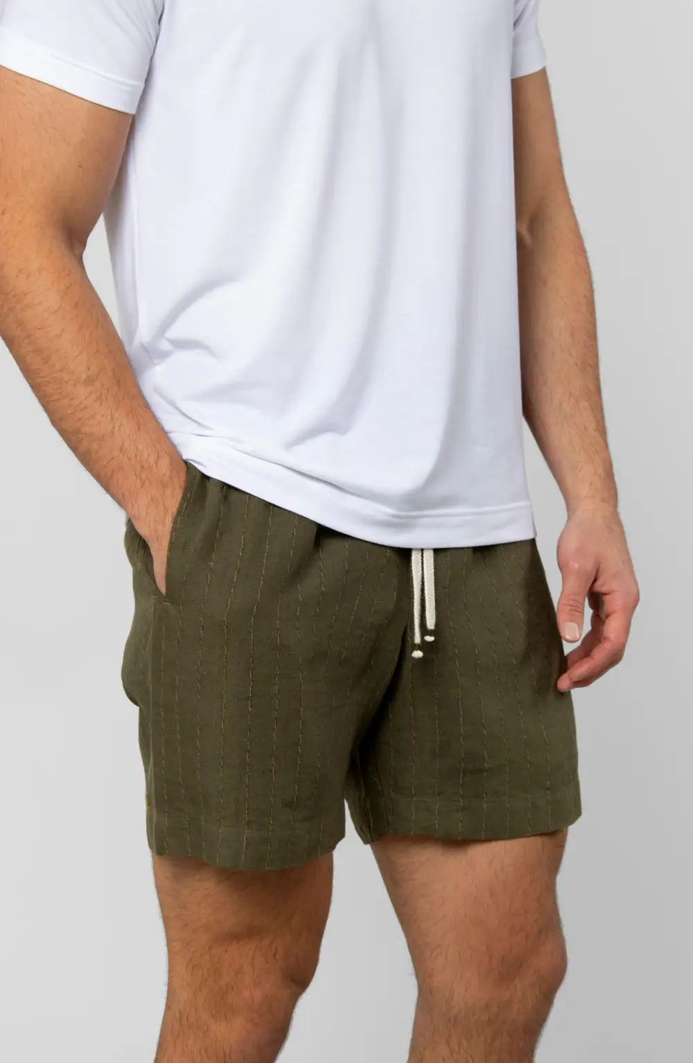 Men's Relaxed Linen Drawcord Shorts