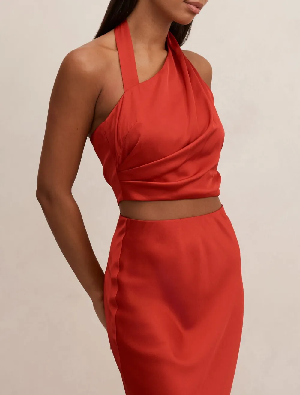 Red Halter Twist Neck Sleeveless Top