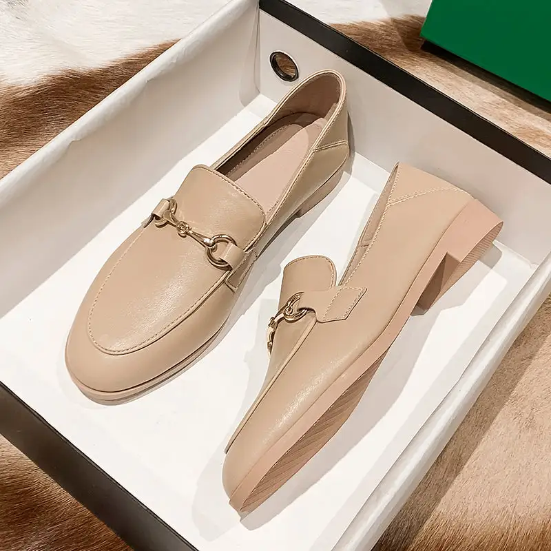 Low Heel Casual Flats