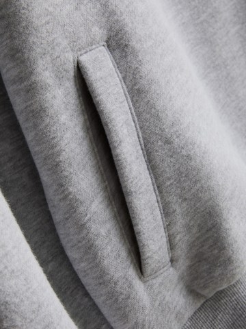 7-15yrs | Cotton Rich Hoodie detail 2