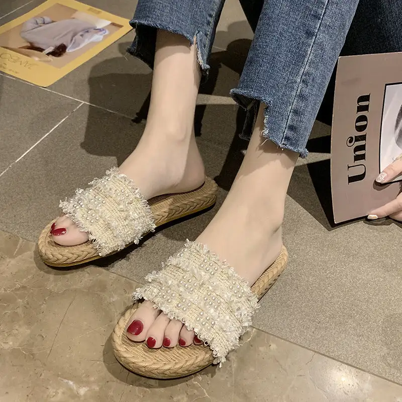 Cushioned Flat Sole Slide Sandals