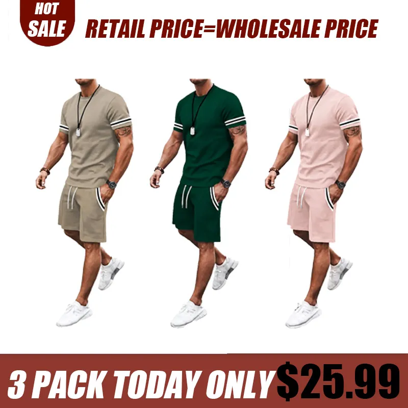 Men's Two-Piece Set: Color-Contrast Trim T-Shirt and Drawstring Shorts