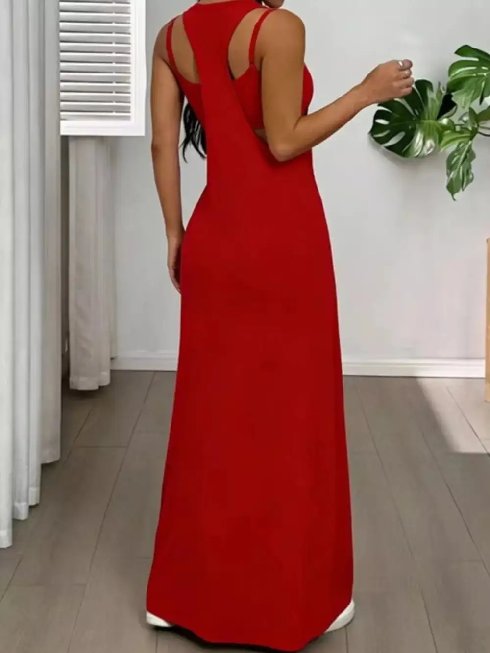Scoop Neck Cami And Maxi Dress Set