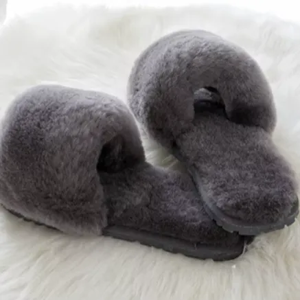 Soft Feel Plush Lined Comfort Slippers
