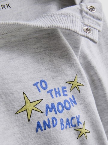 0-18mths | 2pk Pure Cotton Newborn Long Sleeve T-Shirts detail 2