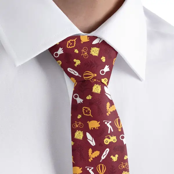 Polished Heritage Emblem Motif Necktie