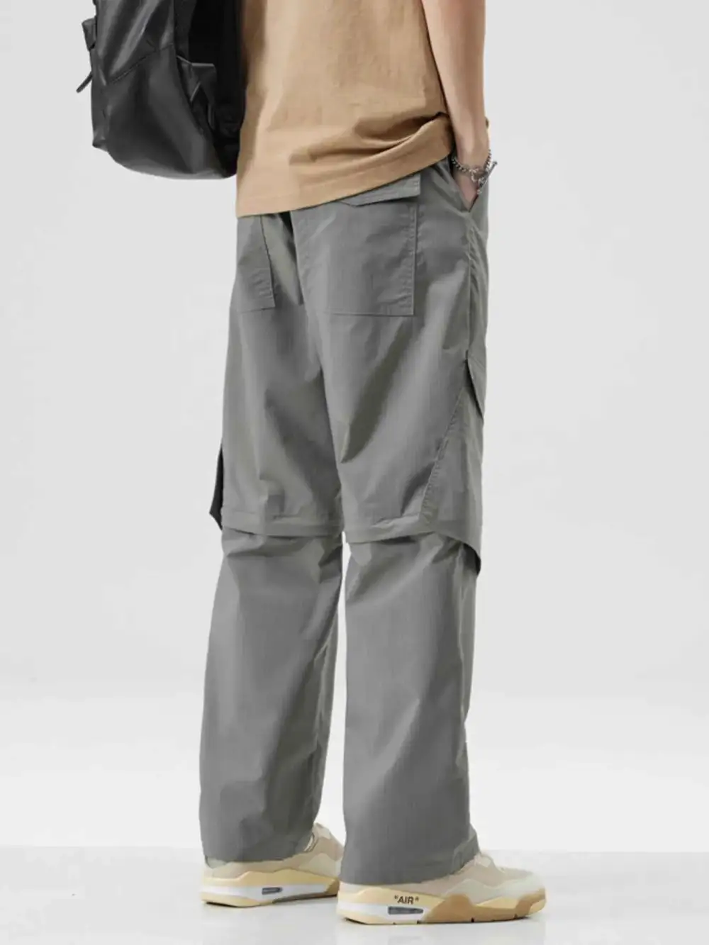 Relaxed Wide Leg Cargo Pants