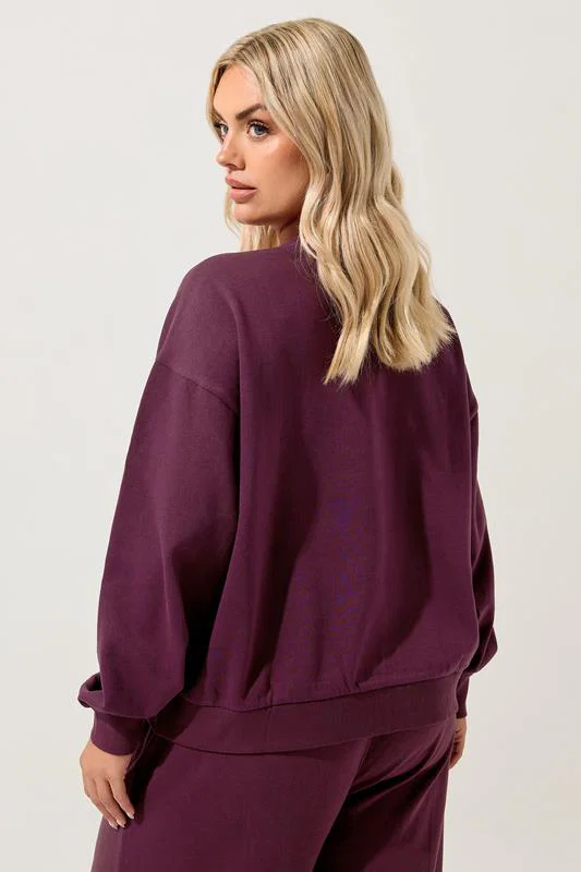 Burgundy Red 'New York City' Sweatshirt detail 2
