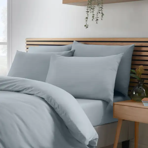 Polished Bedroom Printed Microfiber Duvet Cover Set