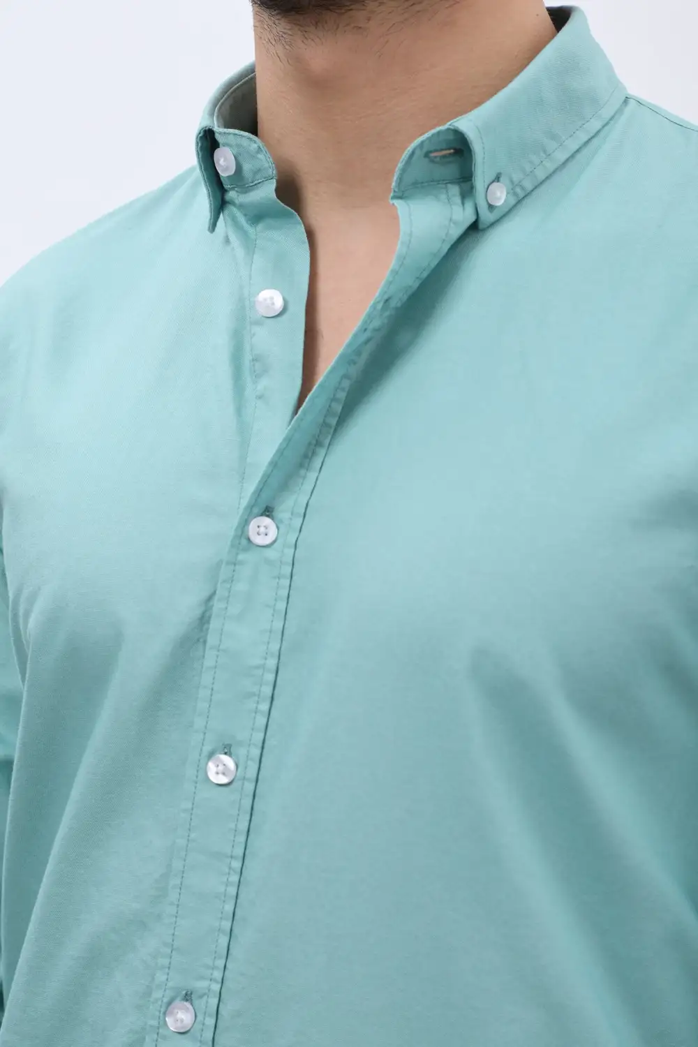 Travel Ready Oxford Long Sleeve Cotton Men's Button Down Shirt