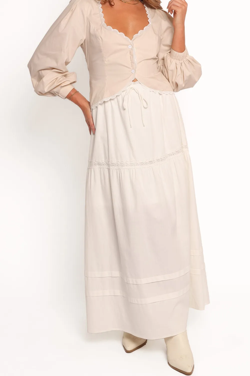 Lace Trim Pleated Tiered Skirt