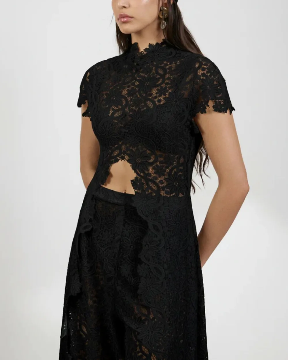 Elegant Lace Ensemble High Neck Intricate Lace Cut-Out Set