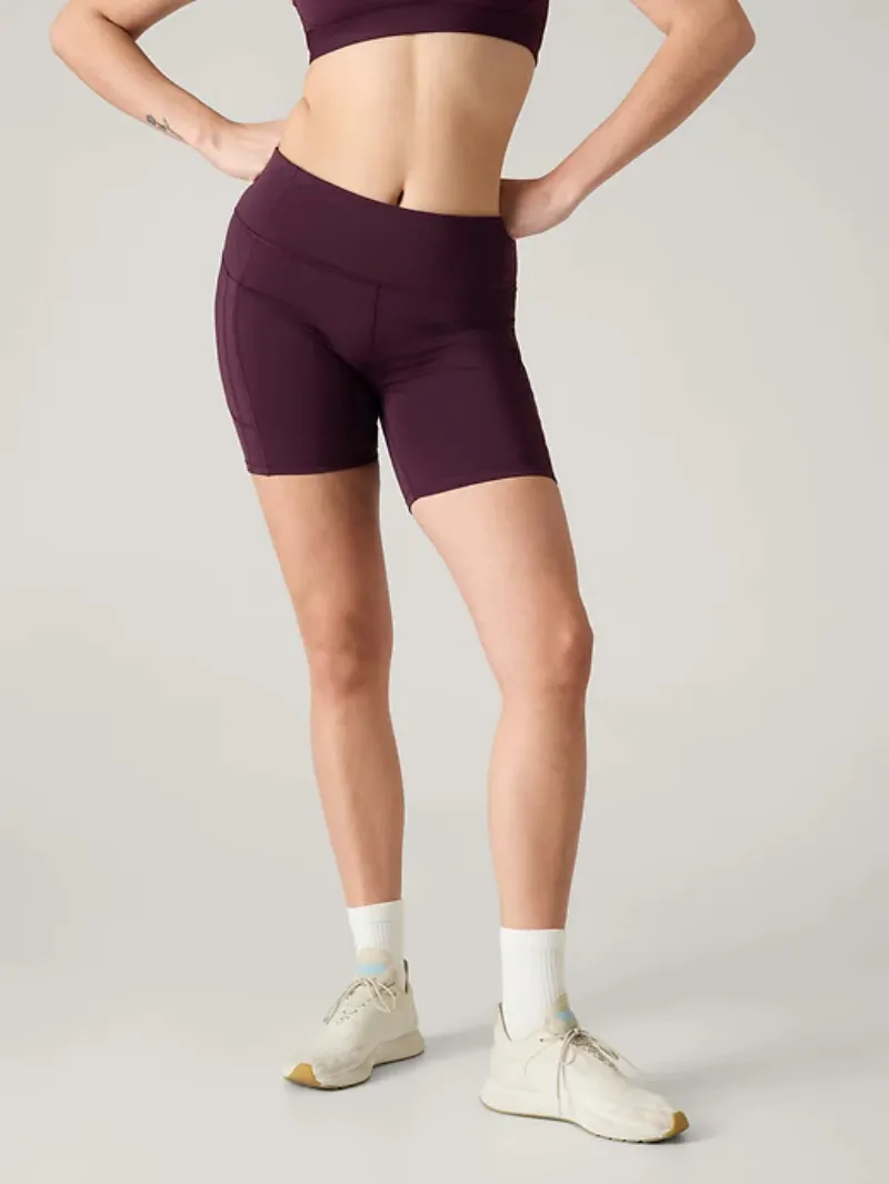 Contoured Biker Shorts For Chic Active Style