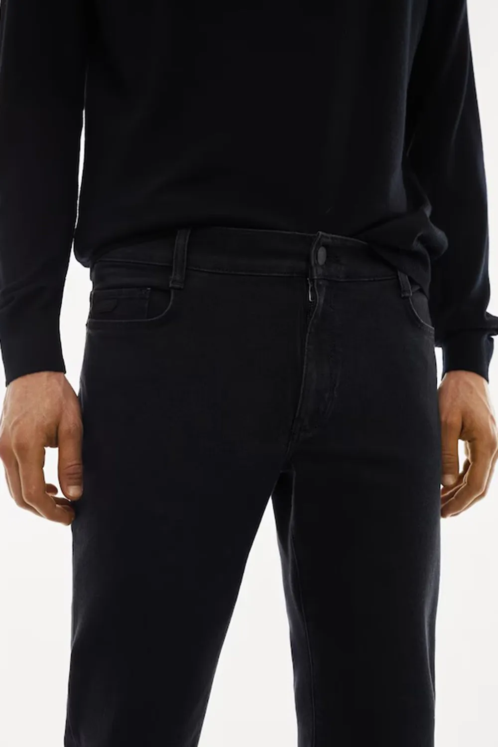 Casual Style Slim-Fit Jeans