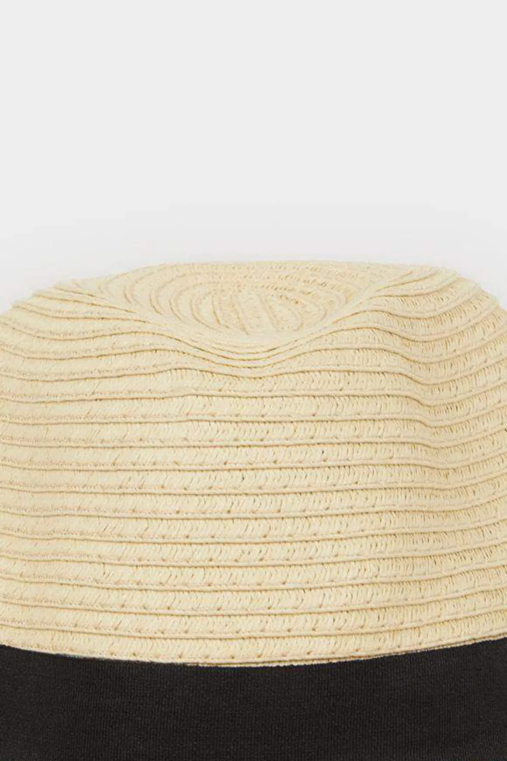 Ladies' Black Strappy Straw Hat
