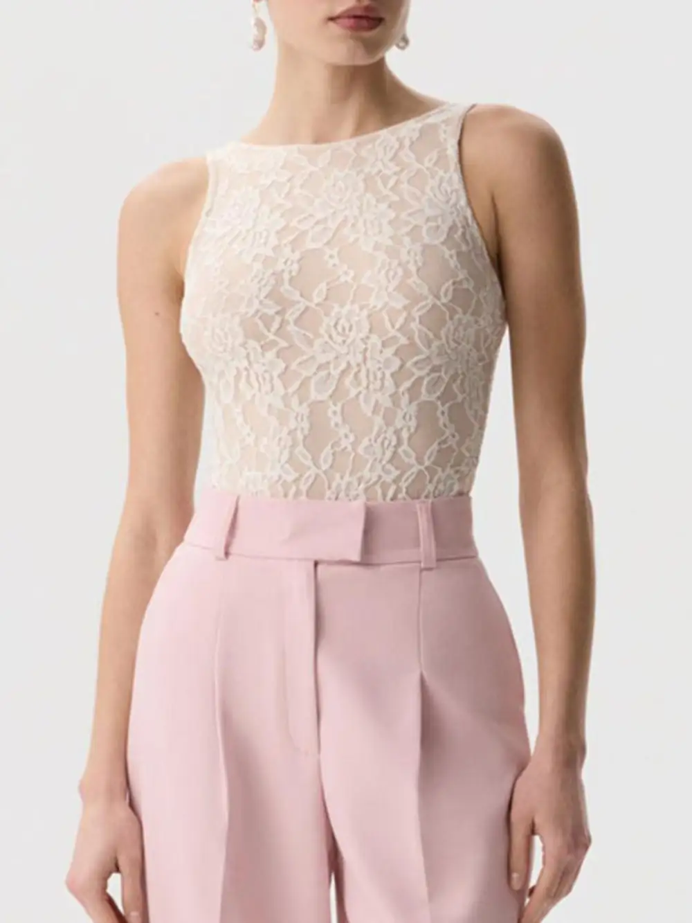 Round-Neck Lace Tank Top