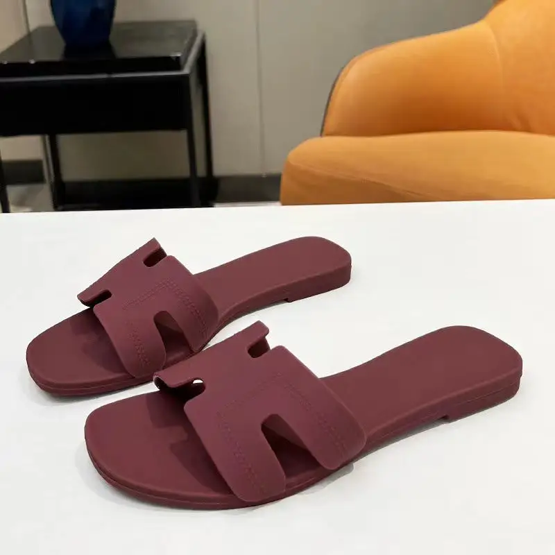 Flexible Slide Sandals