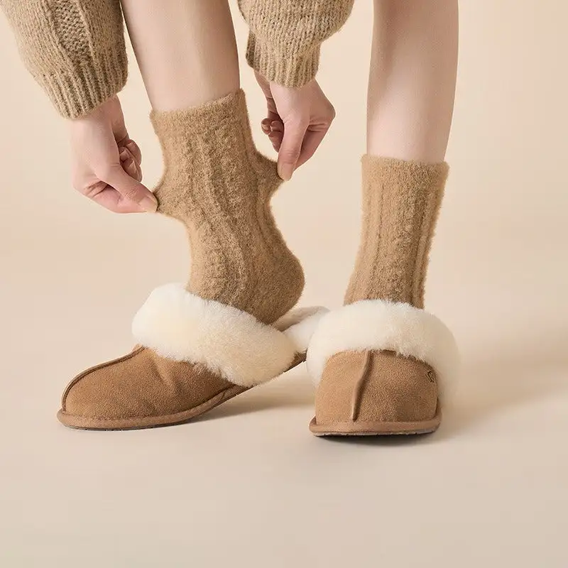 Plush Cable Knit Fuzzy Crew Socks
