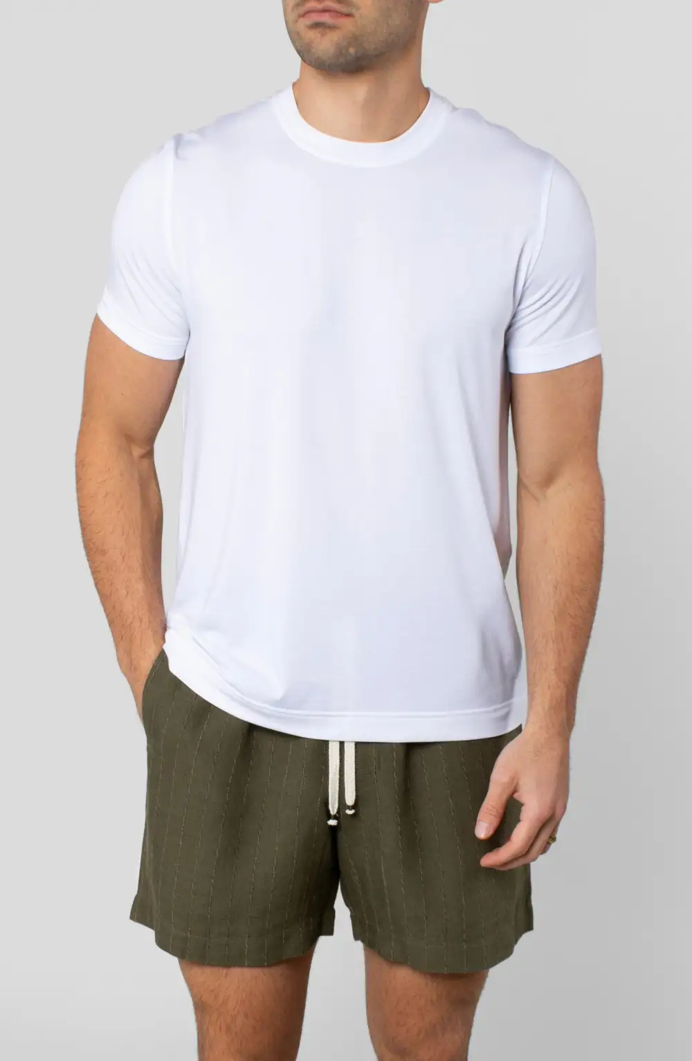 Men's Relaxed Linen Drawcord Shorts