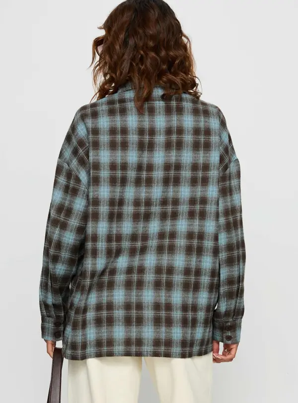 Easy Draped Button Up Collared Shirt