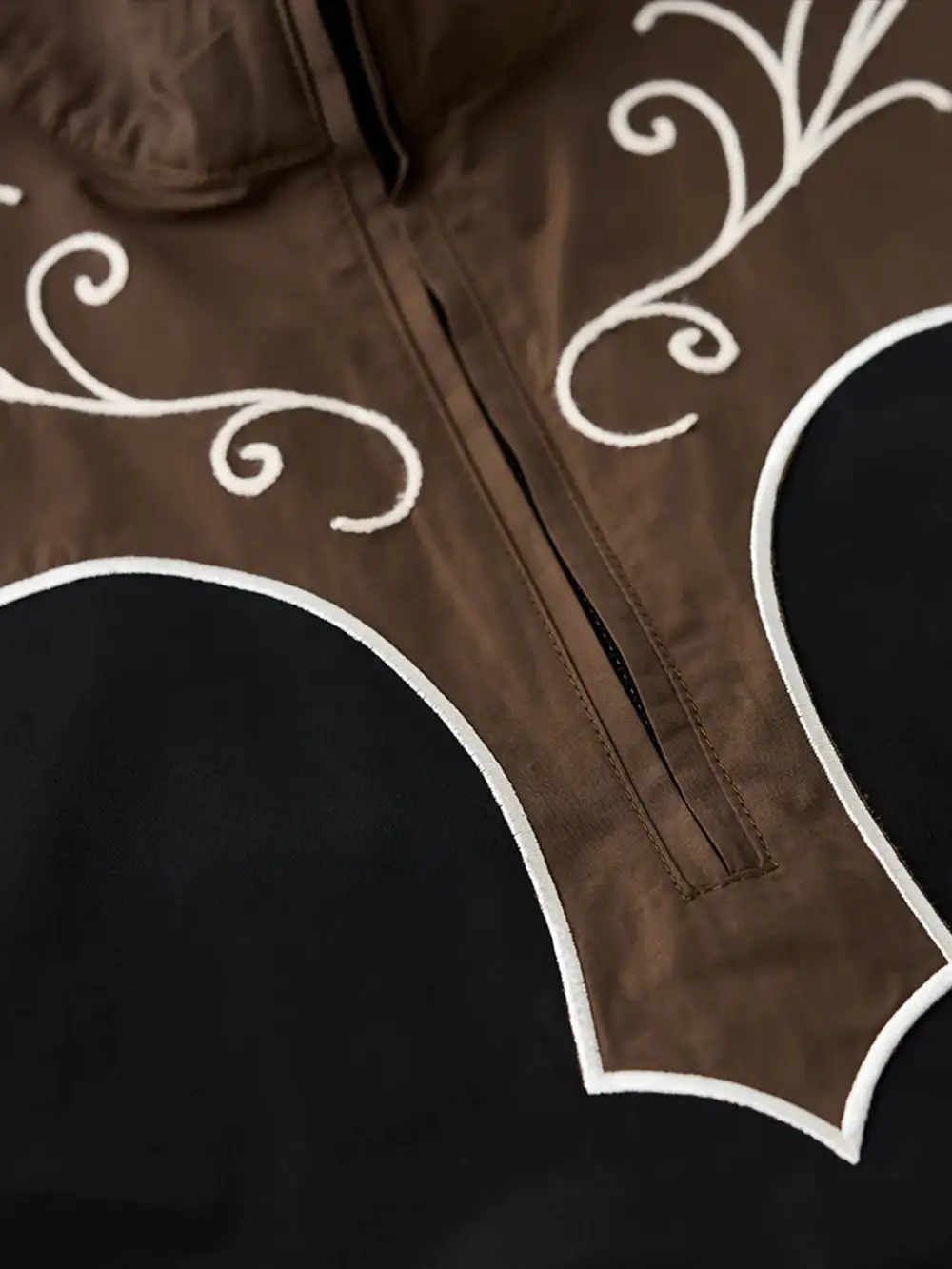 Chain Embroidery Half-Zip Pullover Sweatshirt