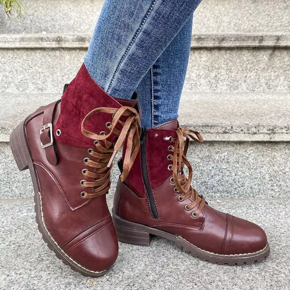 Relaxed Lace Up Block Heels Boots