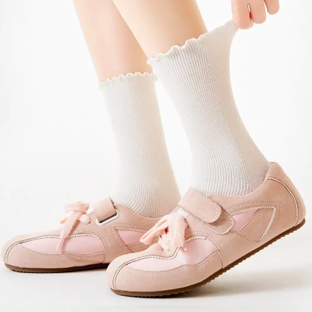 Lettuce Trim Ribbed Slouch Crew Socks