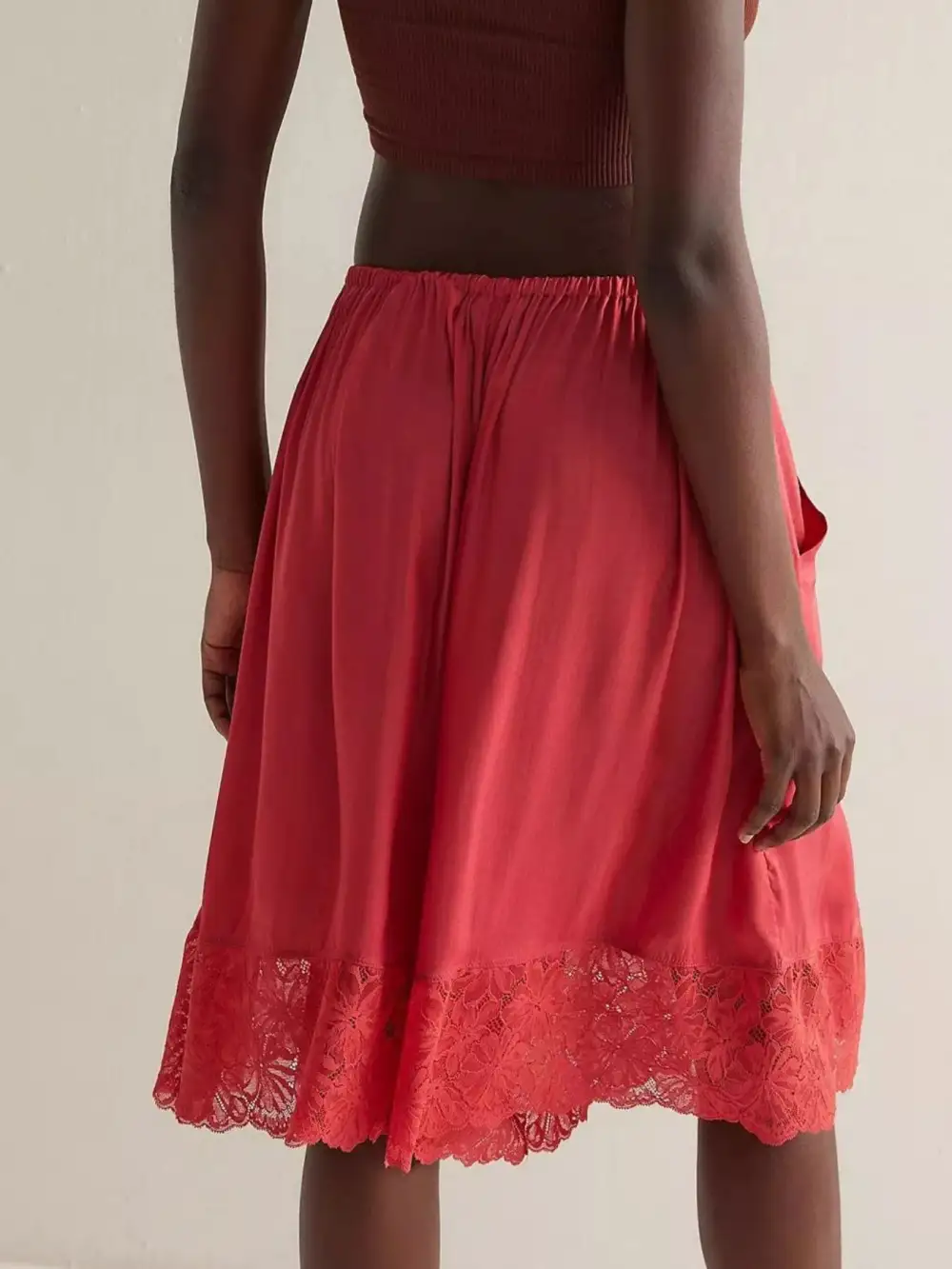 Refined Lace-Trim Casual Shorts
