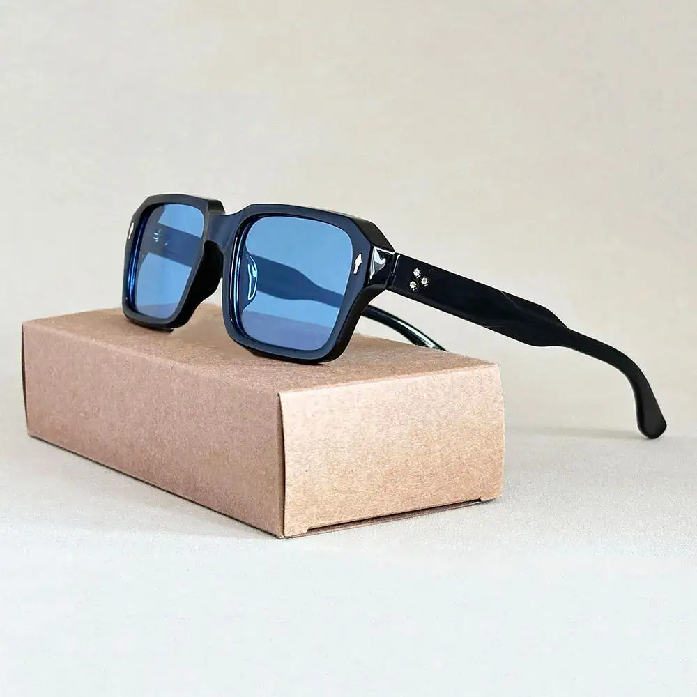 Easygoing Streamlined Sunglasses