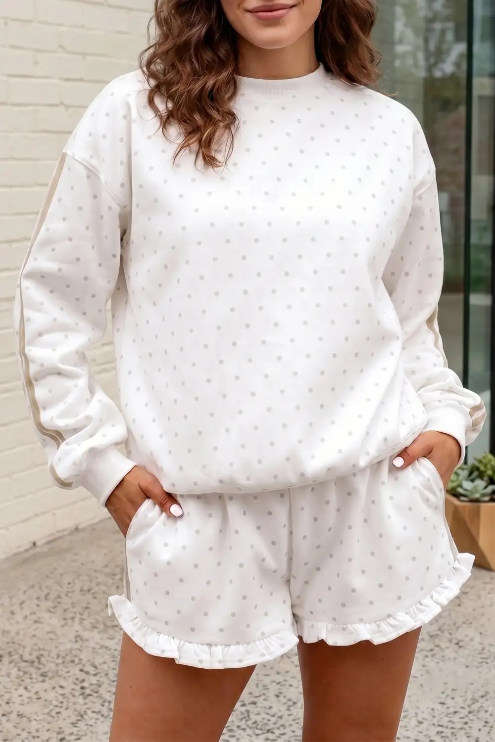Women's Polka Dot Print Side Stripe Detail Casual Sweatshirt Two Piece Short Set
