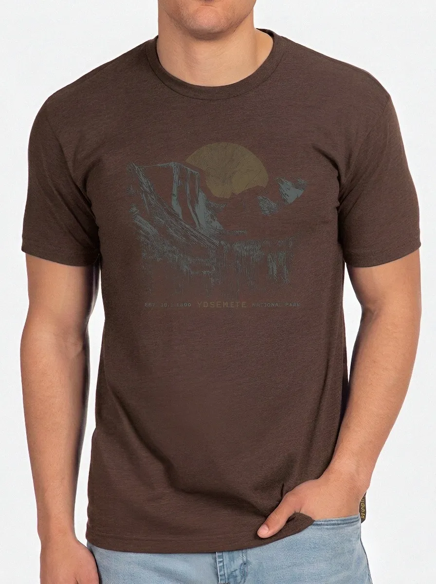 Men's Yosemite National Park Mountain Landscape Printed T-shirt