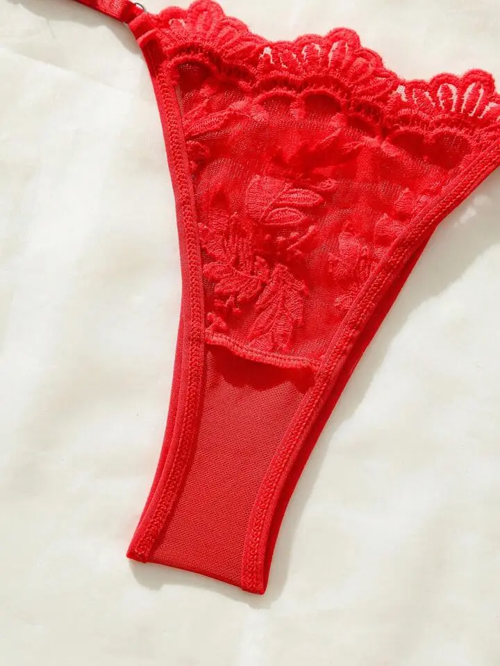 Delicate Floral Lace Lingerie Set