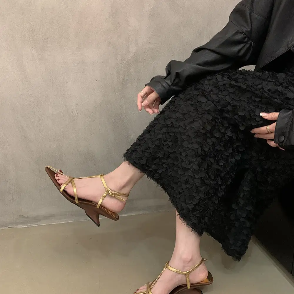 Pointed Toe Wedge Sandals
