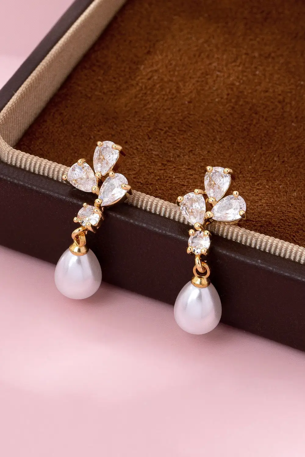 Cz Crystal Cluster Teardrop Pearl