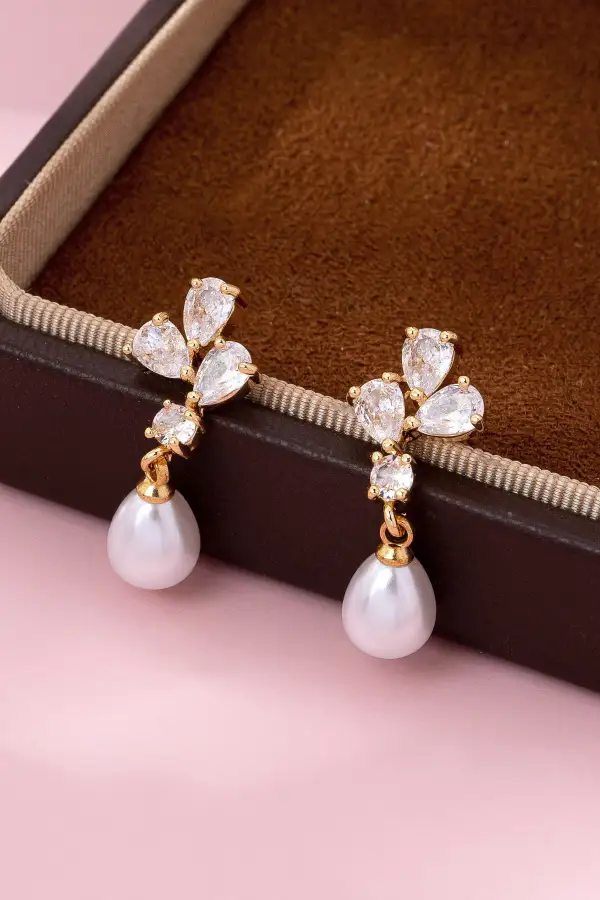 Cz Crystal Cluster Teardrop Pearl