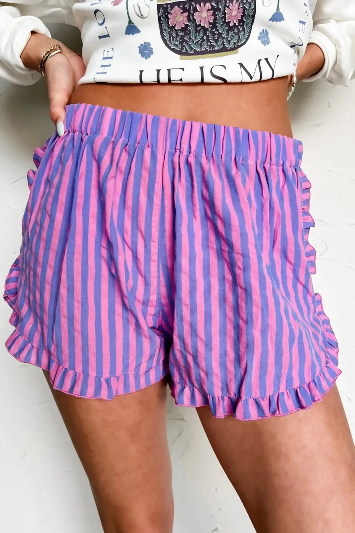 Elastic Waist Ruffle Trim Casual Shorts