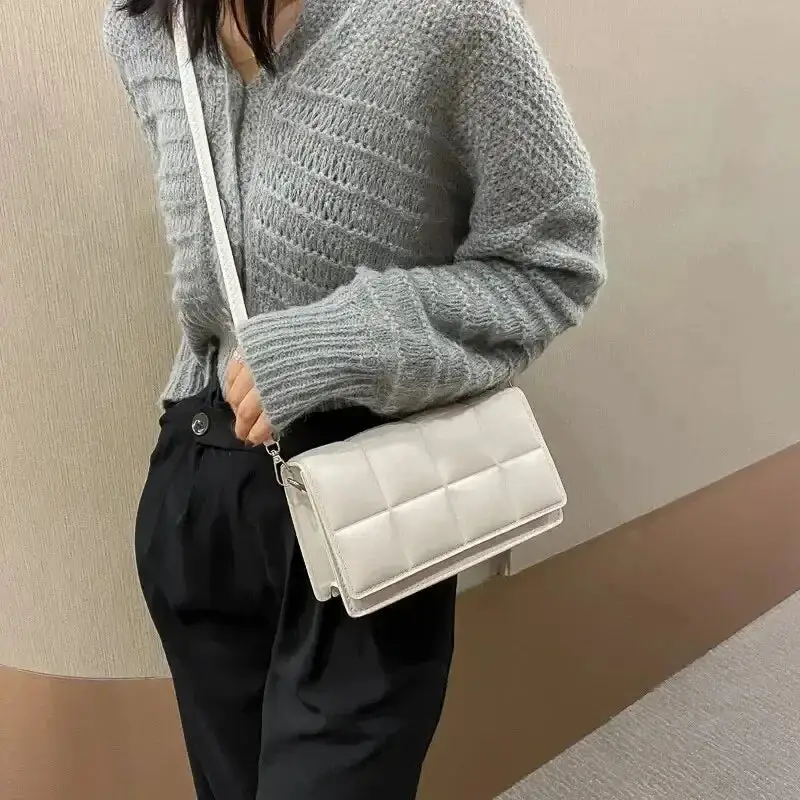 Fashion-Forward Plaid TPU Square Shoulder Bag